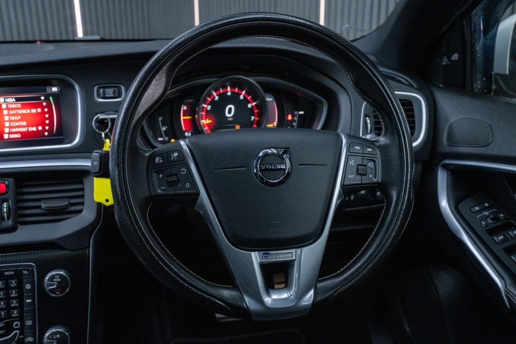 Used Volvo V40 2018 for sale - 78068808: Photo 20