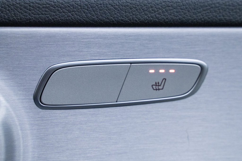 Used Mercedes-Benz C Class 2020 for sale - 76768508: Photo 16