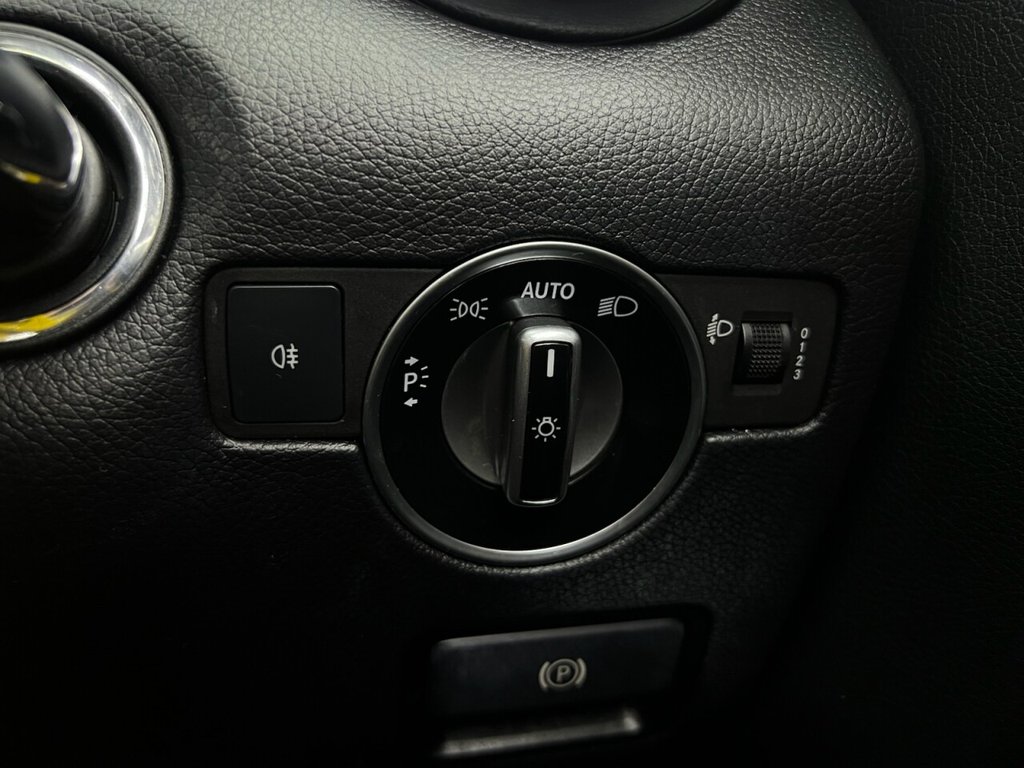 Used Mercedes-Benz SLC 2018 for sale - 76454653: Photo 18