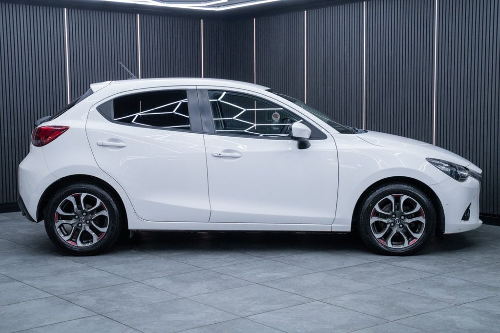 Used Mazda Mazda2 2017 for sale - 77007232: Photo 2