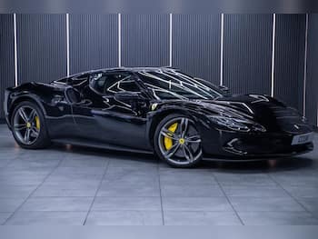 Used Ferrari 296 GTB 2023 for sale - 79856479: Photo