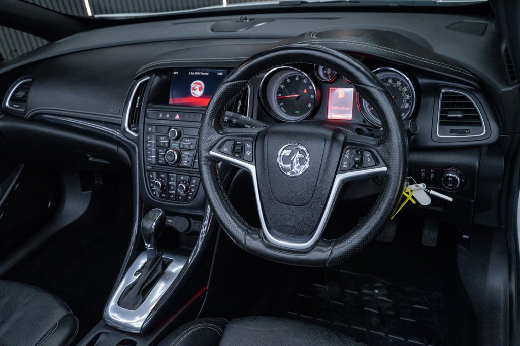 Used Vauxhall Cascada 2015 for sale - 76132862: Photo 12