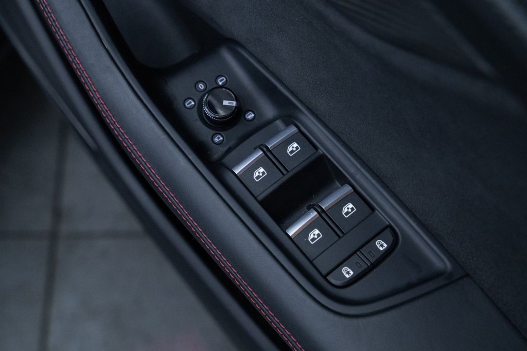 Used Audi RS Q8 2023 for sale - 76751261: Photo 19