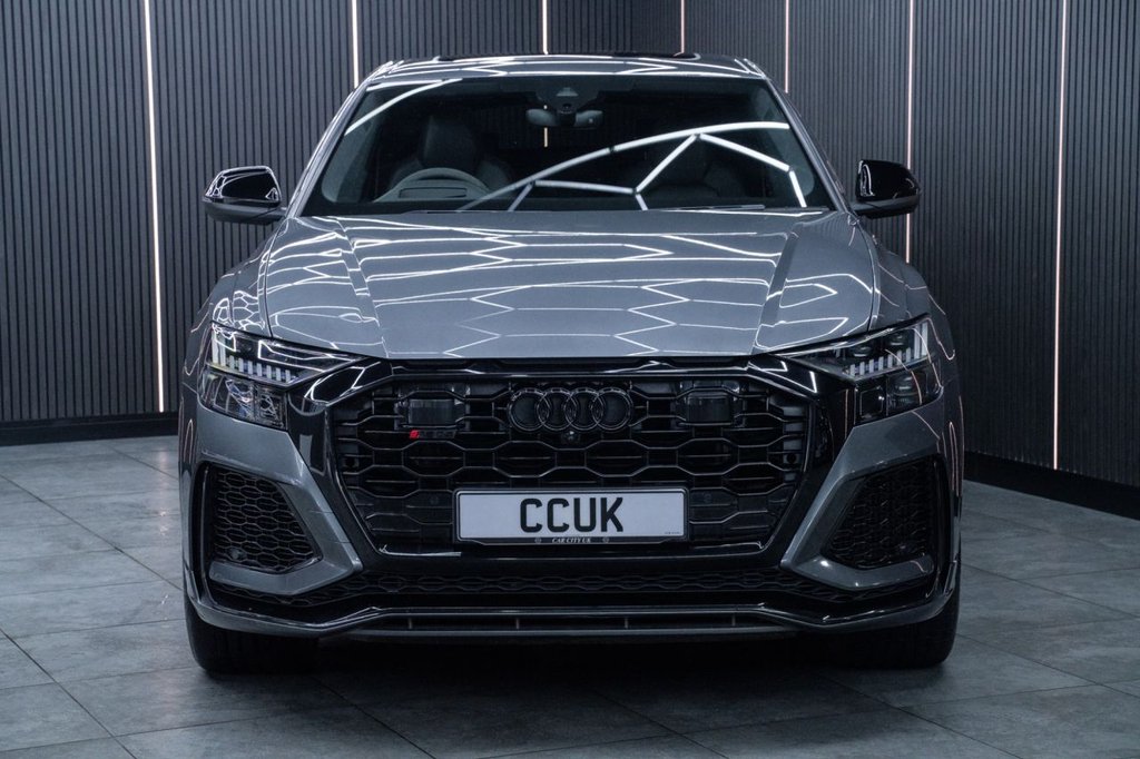Used Audi RS Q8 2023 for sale - 76751261: Photo 2
