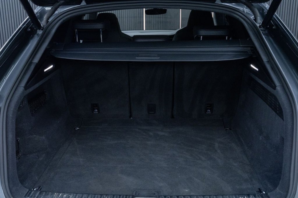 Used Audi RS Q8 2023 for sale - 76751261: Photo 42