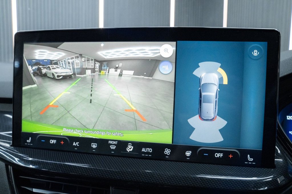 Used Ford Focus 2023 for sale - 76535743: Photo 32