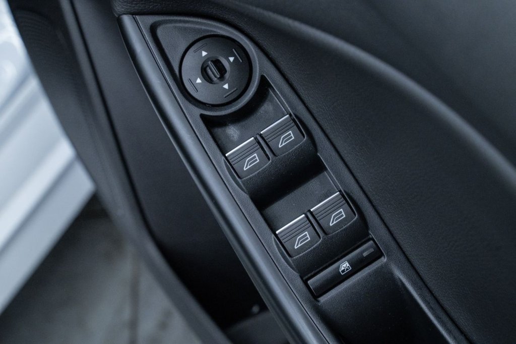 Used Ford Focus 2017 for sale - 78181201: Photo 19