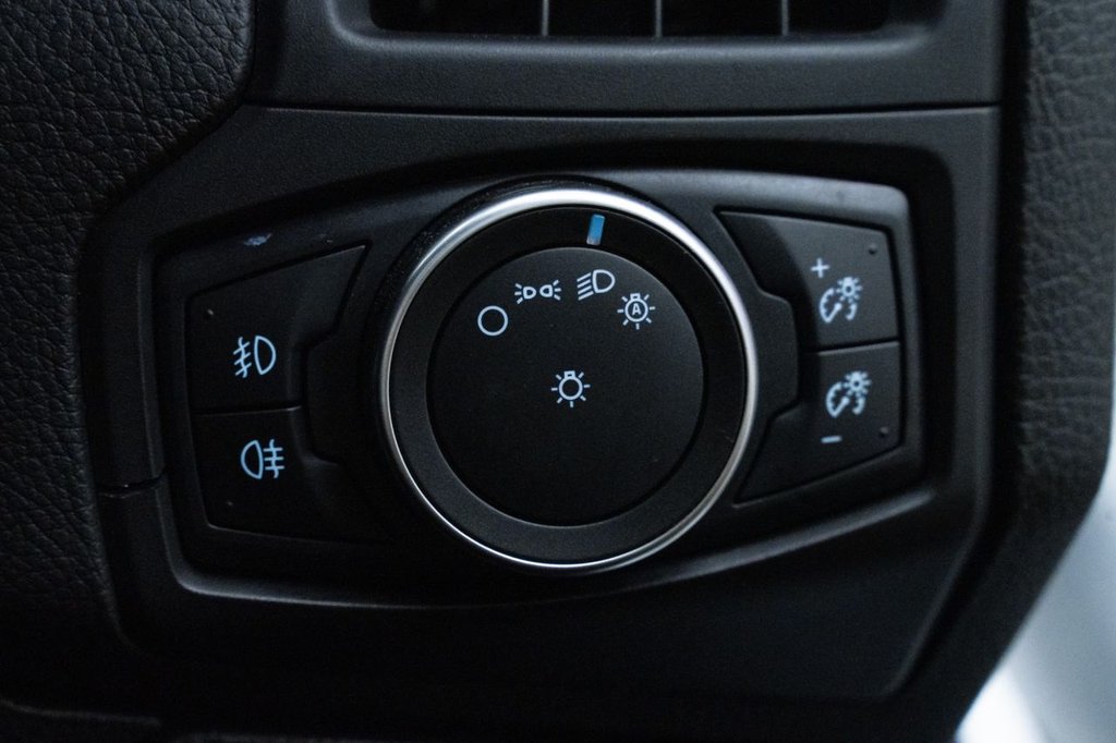 Used Ford Focus 2017 for sale - 78181201: Photo 20