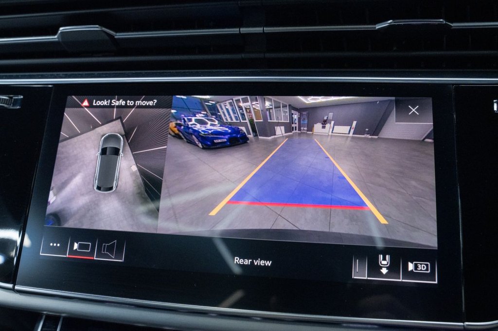 Used Audi Q8 2018 for sale - 77212871: Photo 29