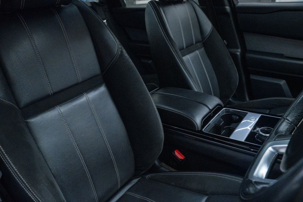 Used Land Rover Range Rover Velar 2018 for sale - 77795062: Photo 15