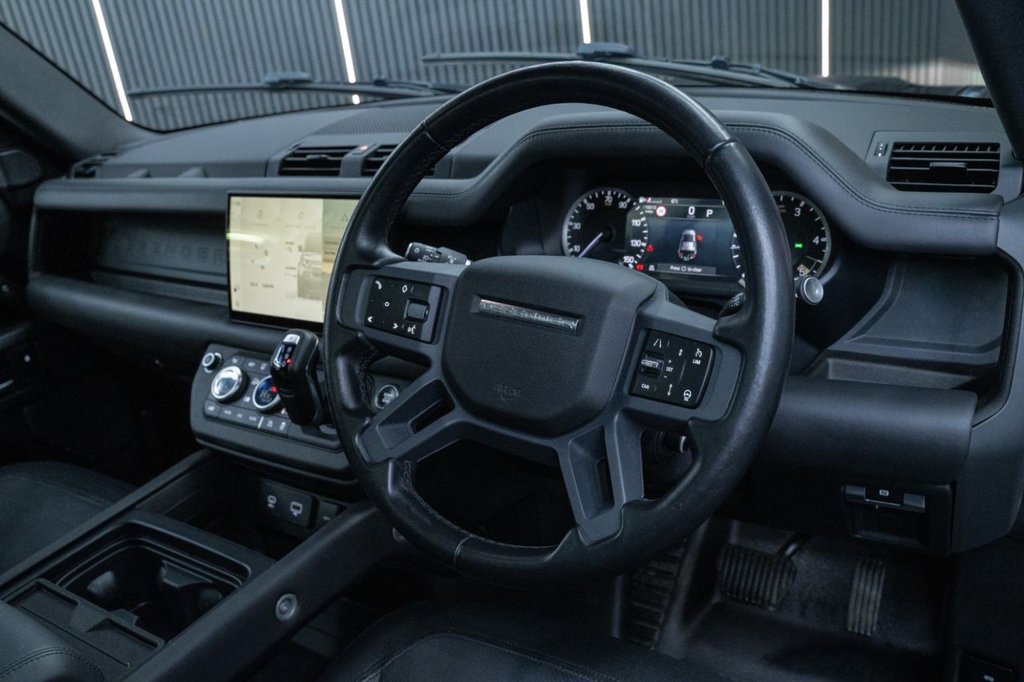 Used Land Rover Defender 2023 for sale - 77672789: Photo 16