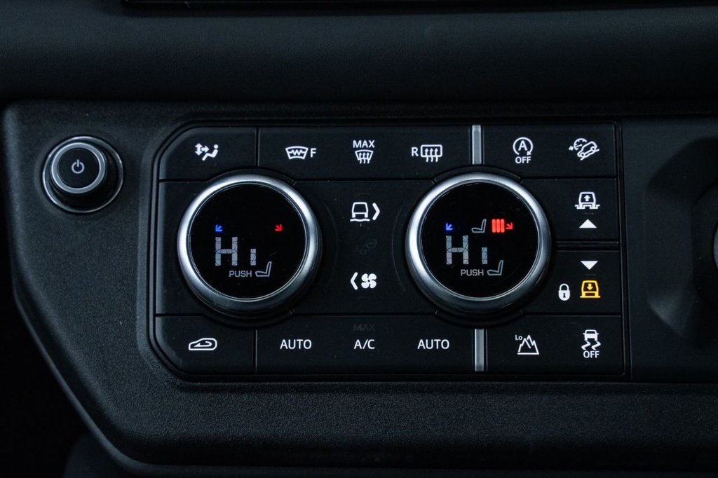 Used Land Rover Defender 2023 for sale - 77672789: Photo 24