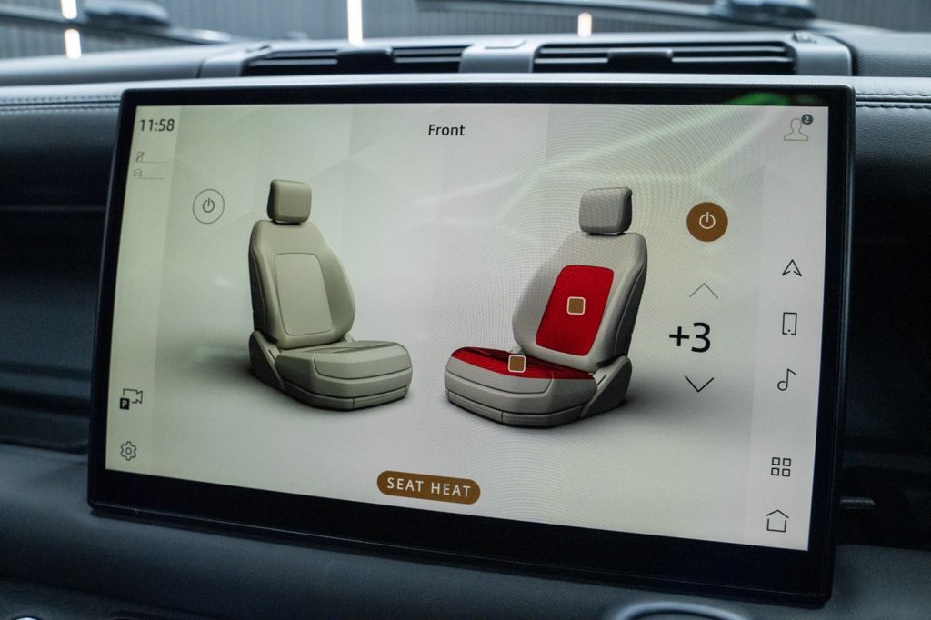 Used Land Rover Defender 2023 for sale - 77672789: Photo 32