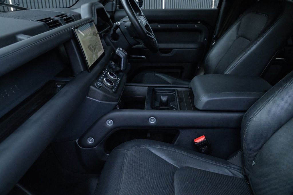 Used Land Rover Defender 2023 for sale - 77672789: Photo 39