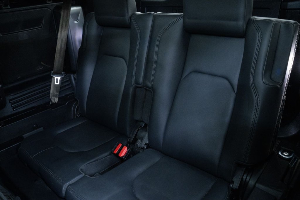 Used Land Rover Defender 2023 for sale - 77672789: Photo 44