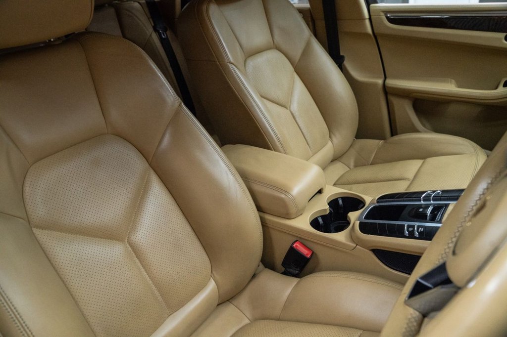 Used Porsche Macan 2014 for sale - 76105465: Photo 15
