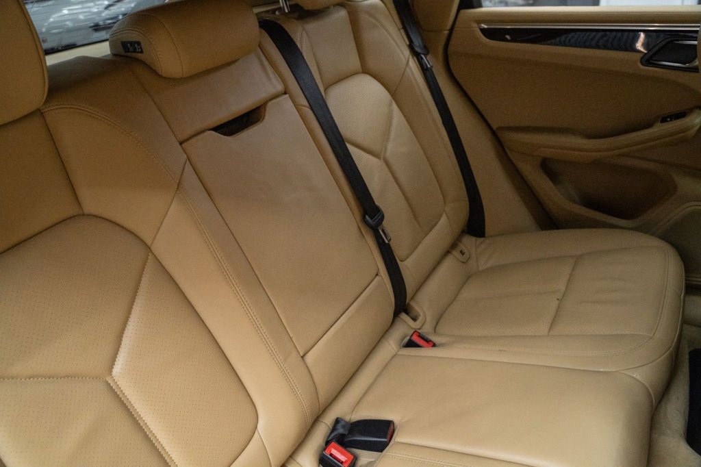 Used Porsche Macan 2014 for sale - 76105465: Photo 33