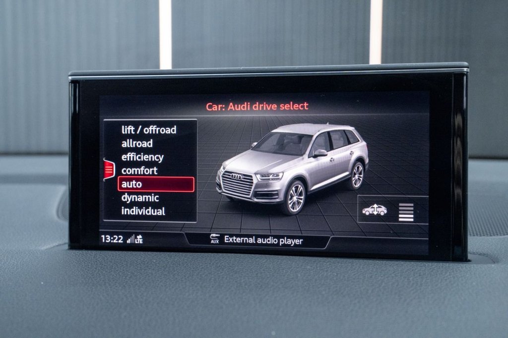 Used Audi Q7 2017 for sale - 76820849: Photo 30