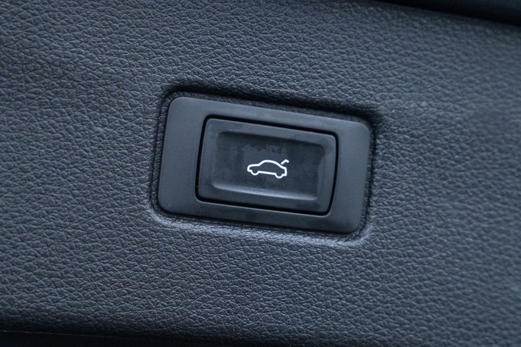 Used Audi Q7 2017 for sale - 76820849: Photo 43