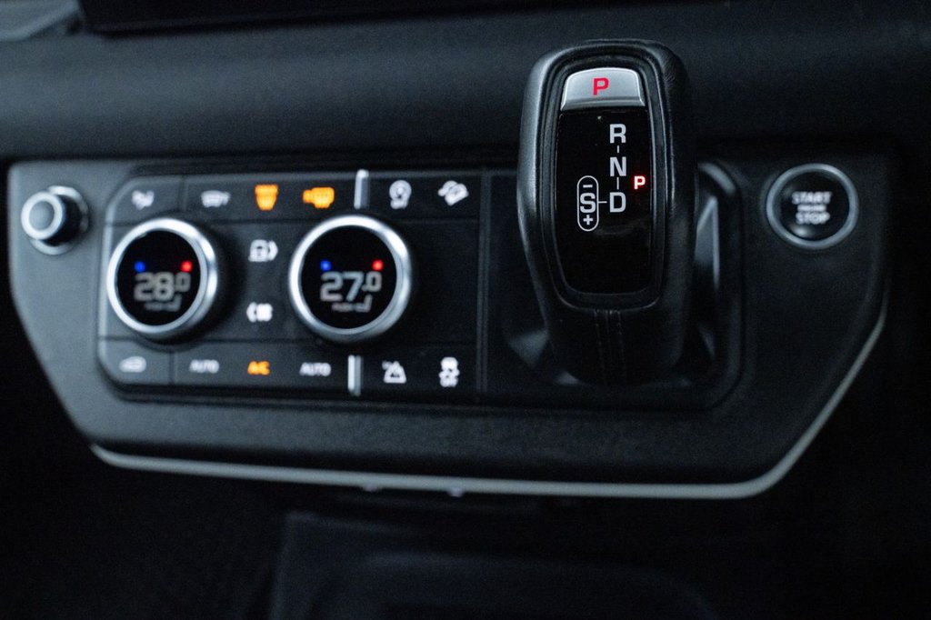 Used Land Rover Defender 2021 for sale - 77572123: Photo 25