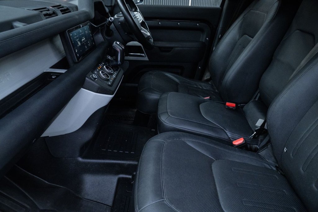 Used Land Rover Defender 2021 for sale - 77572123: Photo 28