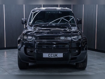 Used Land Rover Defender 2021 for sale - 77572123: Photo