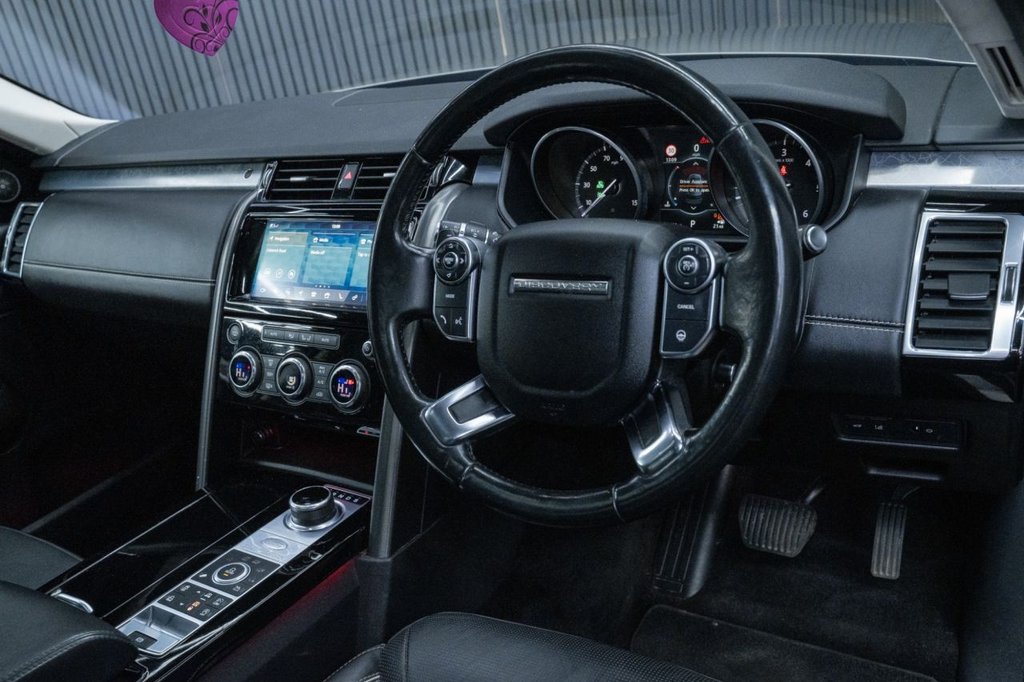 Used Land Rover Discovery 2017 for sale - 76686012: Photo 12