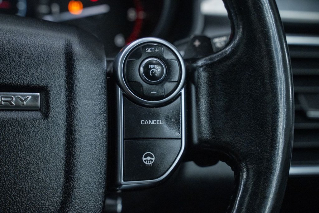 Used Land Rover Discovery 2017 for sale - 76686012: Photo 26