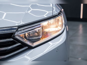 Used Volkswagen Passat 2017 for sale - 75654482: Photo