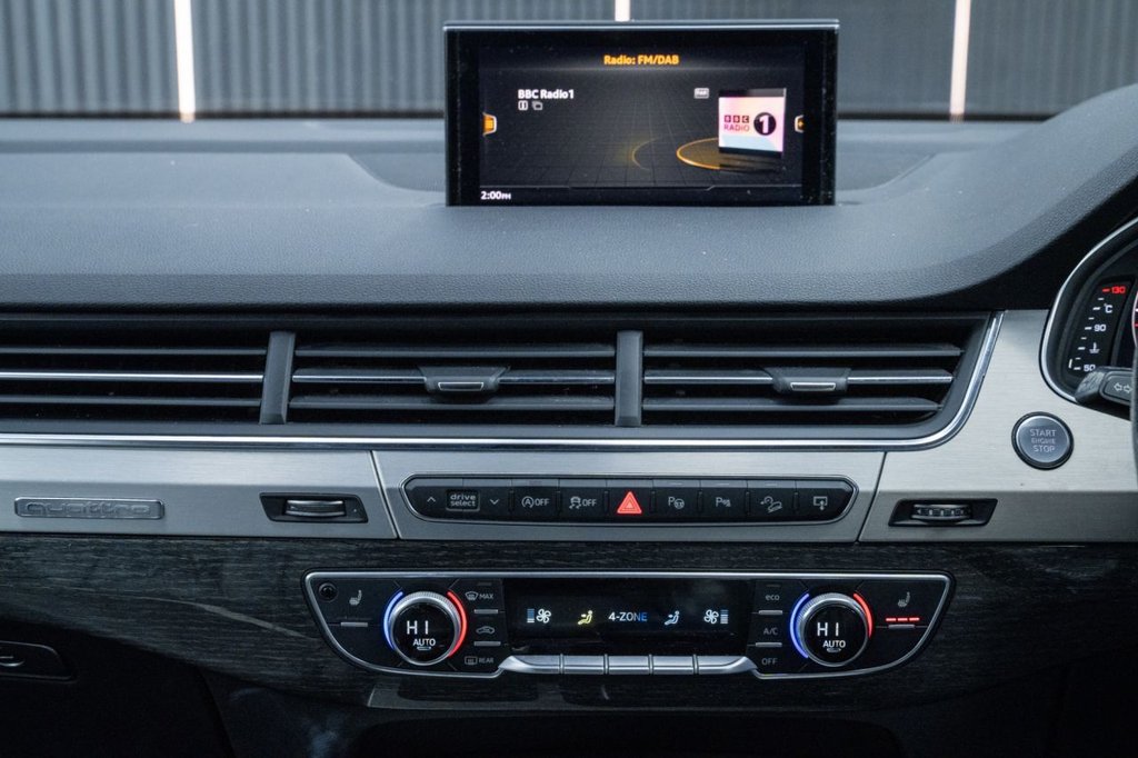 Used Audi Q7 2015 for sale - 77037770: Photo 17