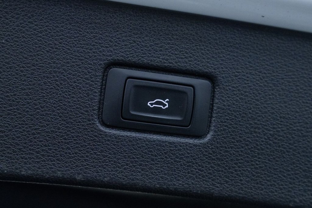 Used Audi Q7 2015 for sale - 77037770: Photo 39