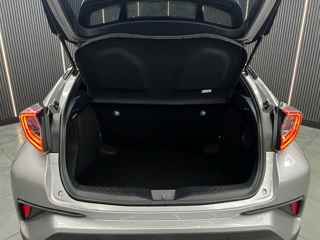 Used Toyota C-HR 2019 for sale - 76454180: Photo 23