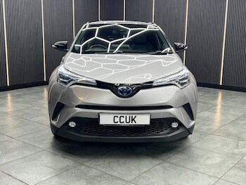 Used Toyota C-HR 2019 for sale - 76454180: Photo