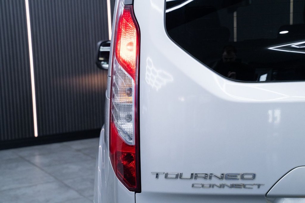 Used Ford Tourneo Connect 2014 for sale - 77394797: Photo 10