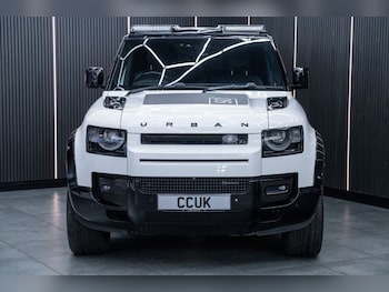 Used Land Rover Defender 2023 for sale - 75685042: Photo