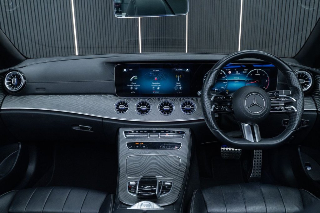 Used Mercedes-Benz E-Class 2022 for sale - 76048320: Photo 14