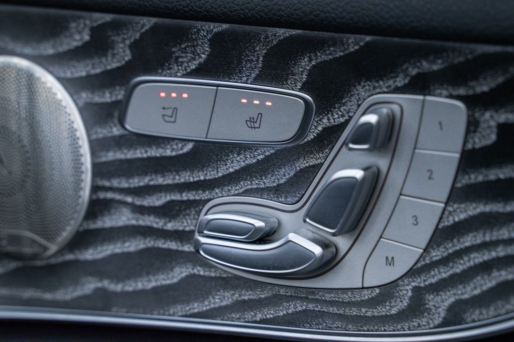 Used Mercedes-Benz E-Class 2022 for sale - 76048320: Photo 17