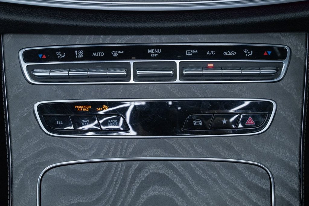 Used Mercedes-Benz E-Class 2022 for sale - 76048320: Photo 22