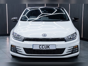 Used Volkswagen Scirocco 2016 for sale - 76172871: Photo 2