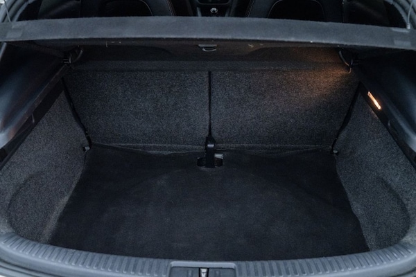 Used Volkswagen Scirocco 2016 for sale - 76172871: Photo 30