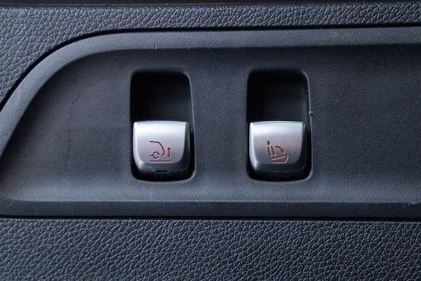 Used Mercedes-Benz GLC 2020 for sale - 76235654: Photo 44