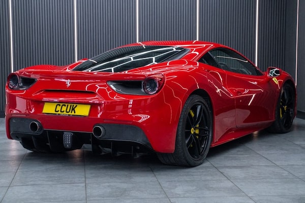 Used Ferrari 488 2018 for sale - 75610454: Photo 10