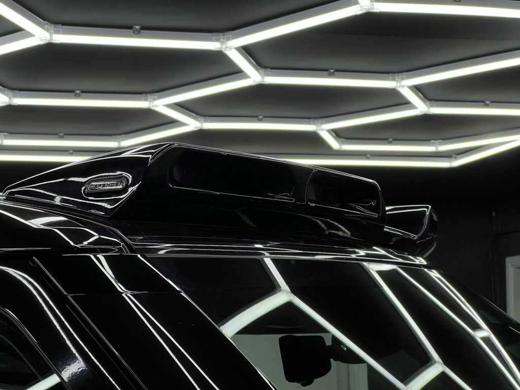 Used Land Rover Defender 2021 for sale - 77096391: Photo 9