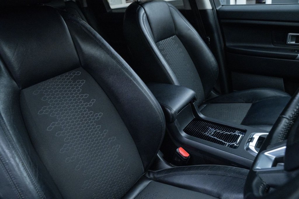 Used Land Rover Discovery Sport 2016 for sale - 77609144: Photo 15