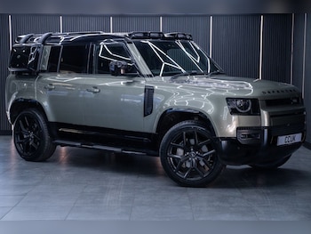 Used Land Rover Defender 2023 for sale - 78672389: Photo
