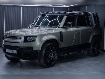 Used Land Rover Defender 2023 for sale - 78672389: Photo
