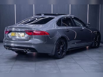 Used Jaguar XF 2017 for sale - 79804976: Photo
