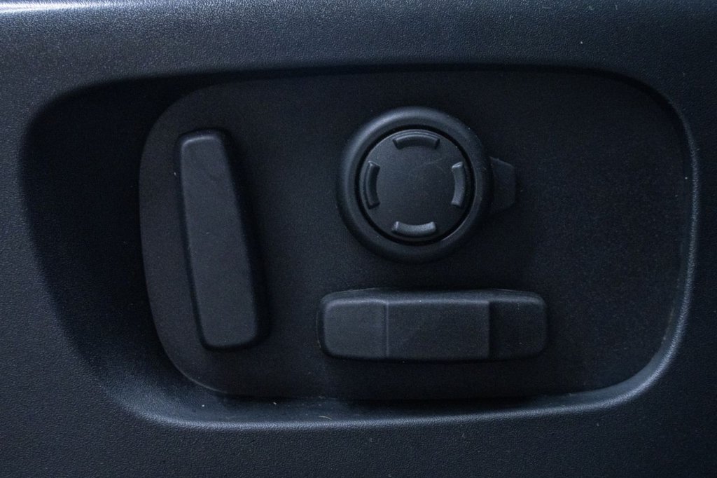 Used Land Rover Discovery 2018 for sale - 77794998: Photo 15