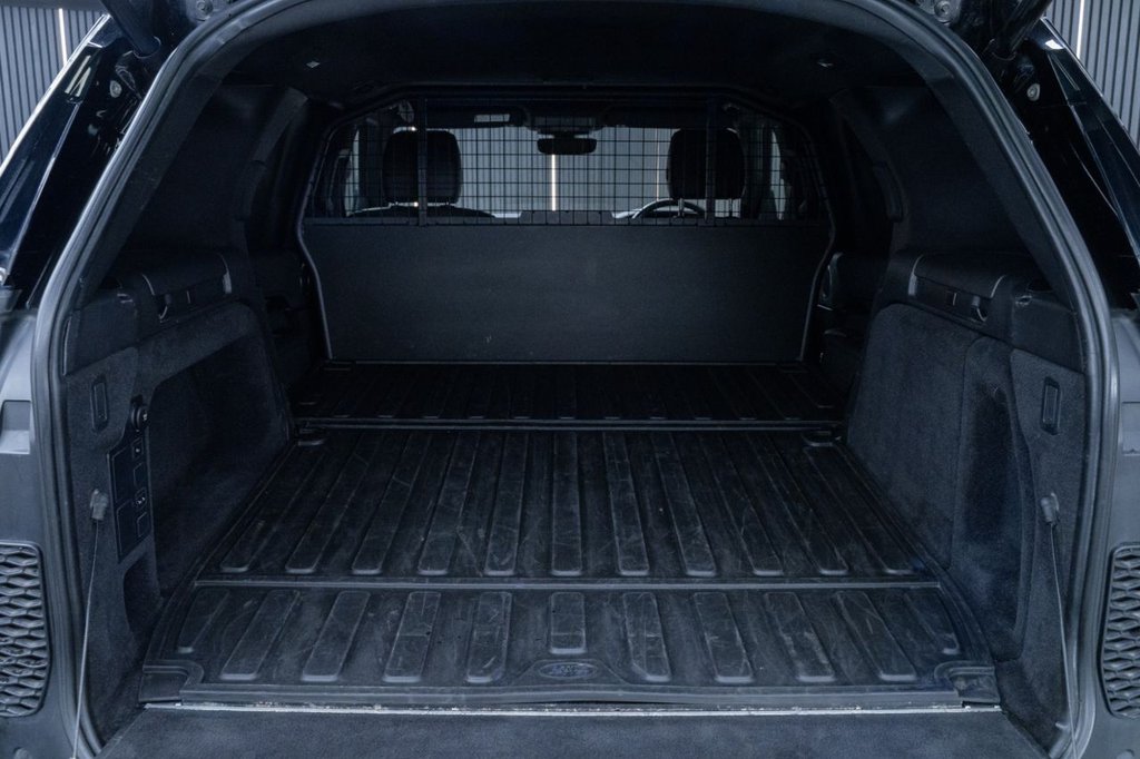 Used Land Rover Discovery 2018 for sale - 77794998: Photo 31