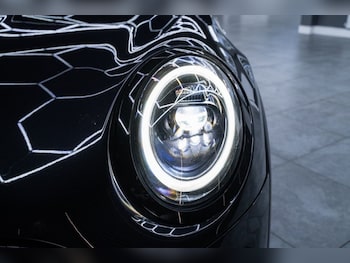 Used MINI Hatch 2023 for sale - 78044139: Photo